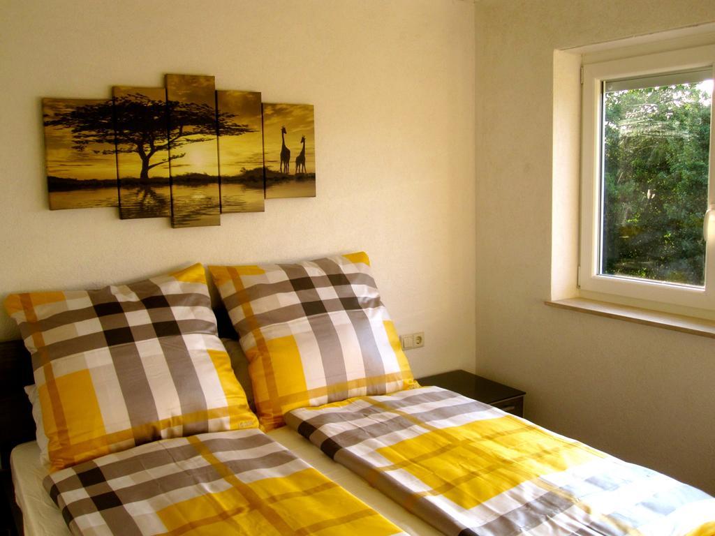 Ferienwohnung Am Ziegelbach Гехінґен Екстер'єр фото